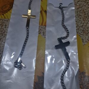 bracciale con crocifisso